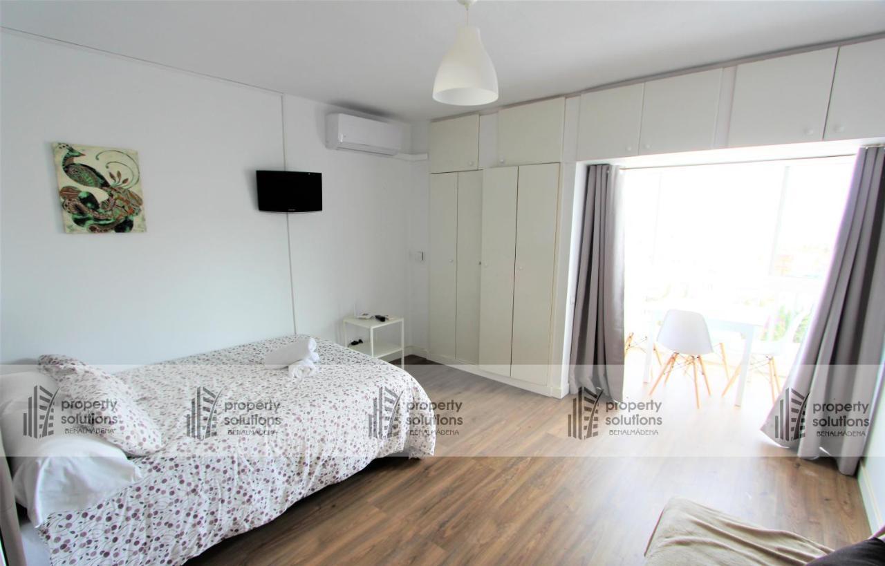 712 Iris Apartamentos - Vista Al Mar - A 10 Min De La Playa Caminando Y 5 Min Del Centro ベナルマデナ エクステリア 写真